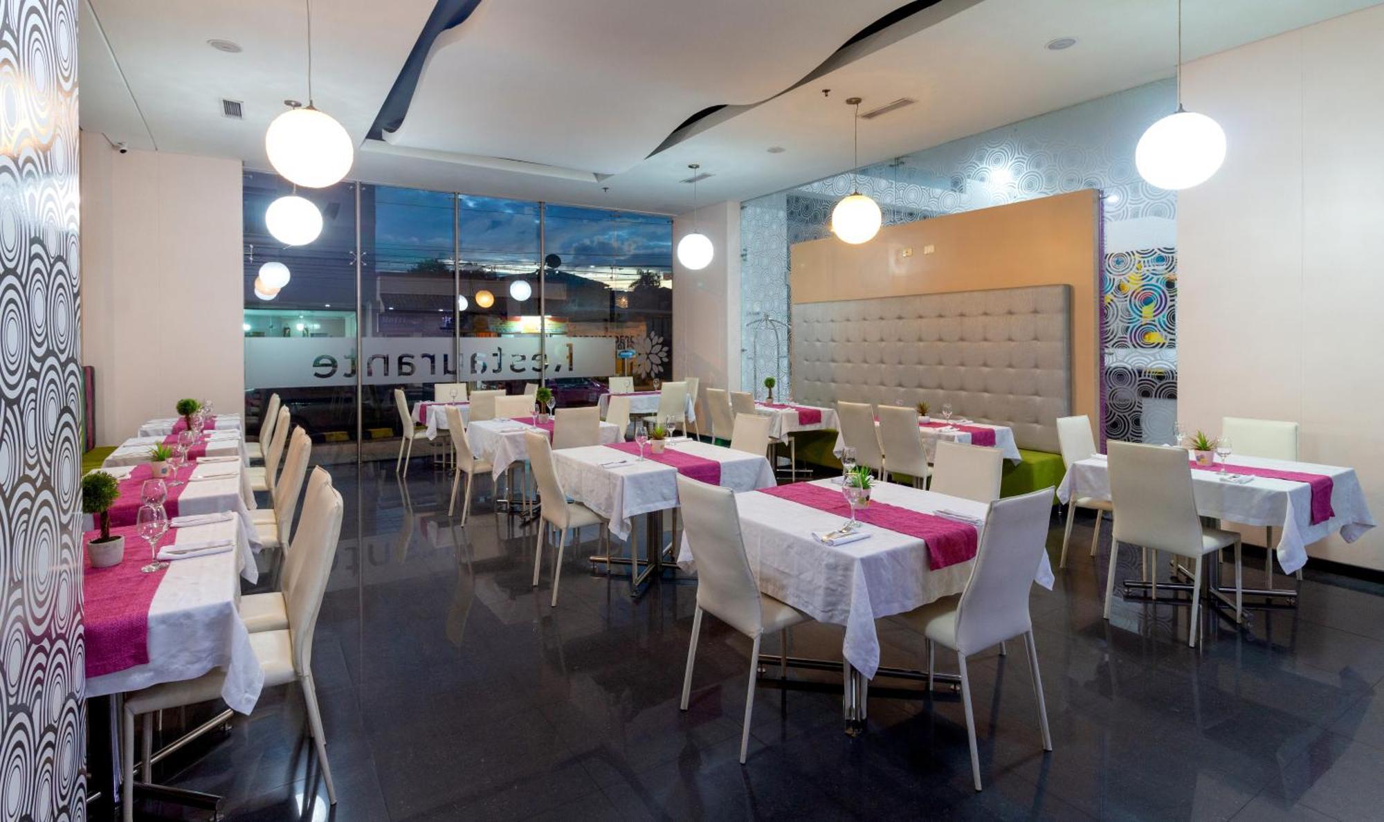 Hotel Baroca Montería Εξωτερικό φωτογραφία
